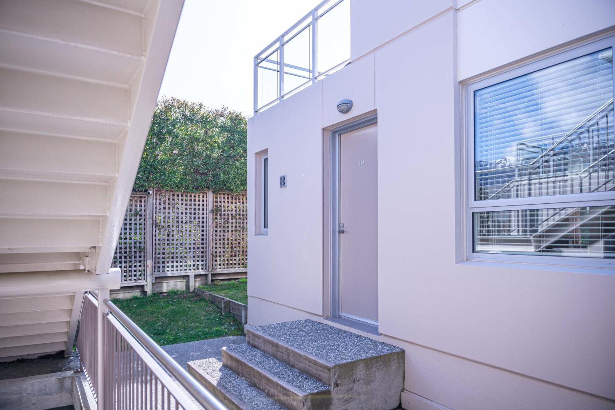 Central Luxury Apartment 114 ワナカ エクステリア 写真